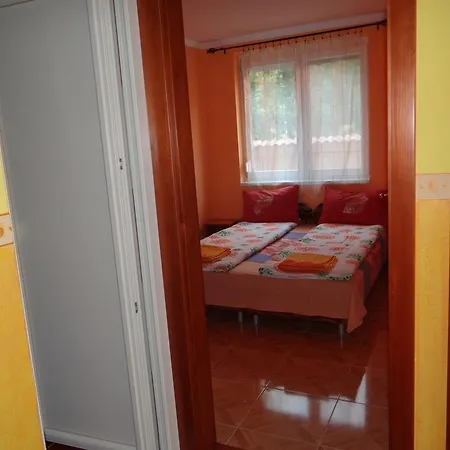 Marinica Apartman Ii. Hajduszoboszlo Exterior photo