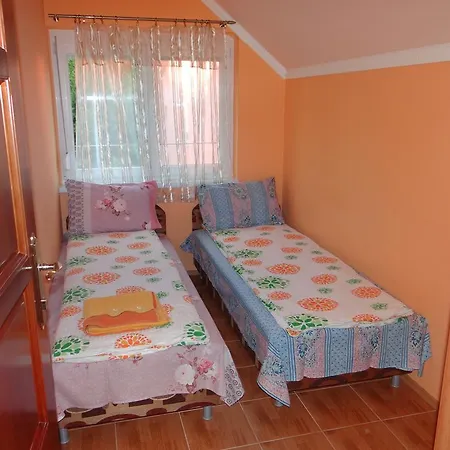 Marinica Apartman Ii. Hajduszoboszlo Exterior photo